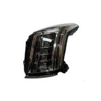 Parça World ESC15-7000 ESCALADE 2015- ÖN FAR SOL (BEYİNLİ-BEYAZ SİNYAL OEM No: 84216044 / 84580182