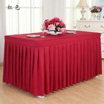 Parti, Düğün, Fuar için Zarif Kırmızı Pileli Masa Örtüsü, Dikdörtgen Düz Renk Masa Eteği, Dayanıklı Polyester Masa Örtüsü 180x60x75 cm (71x24x30 inç)