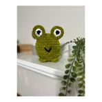 Patiska Tasarım 11 cm El Yapımı Kadife Kurbağa Oyuncak – Amigurumi Kurbağa Figürü | Yetişkin Denetimli