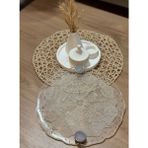 Pelince Epoksi Reçine Nişan Tepsisi - Dantel ve Incili - Çap: 30 cm - 30 x 30 cm