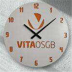 Pelince Kişiye Özel Logo Baskılı Duvar Saati | Lazer Kesim Kurumsal Hediye Promosyon | 40 cm - Turuncu - Beyaz - 40 x 40