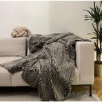 Peluş Örtü Kaymaz Koltuk Örtüsü Çizgi Desenli Koltuk Örtüsü 200 x 75 cm - Bej