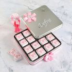 Pembe Bebek 48 Adet Madlen Çikolata Metal Kutu + Gül Suyu Hediyeli