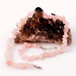 Pembe Kuvars Taşı Şekilsiz Kolye