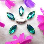 Pençe cam rhinestones üzerine dikilmiş, pençe set Cam Kristal Pençe Ayarları At Gözü Navette Markiz Şekil Dikili Taş Boncuklar Aplikler(9x18mm 20pcs A5 Emerald)