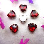 Pençe cam rhinestones üzerine dikilmiş, pençe set Kalp Şeklinde Dikili Taş Gümüş Pençe Ayarları Kristal Boncuklar 7 Boyut Renk Karışımı Kendin Yap Aplike(14mm 20pcs A24 Dark red)