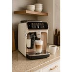 Philips 20 Sıcak ve Soğuk İçecek Tam Otomatik Espresso Kahve Makinesi LatteGO EP5543