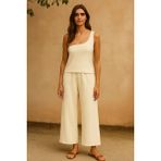 Pileli Store Kadın Beyaz Tek Omuzlu Şık Bluz & Geniş Paça Pantolon Ikili Takım
