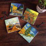 Pinecone Stone Van Gogh Selvili Yol, Kırmızı Bağ, Kafe Terasta Gece, Balıkçı Tekneleri Taş Bardak Altlığı – 4’lü Set, 10x10 cm Dekoratif Masaüstü Koruyucu Doğaltaş Altlık |SC277|