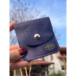Pinkylola-Kare Model Gold Göz Detaylı Koyu Mor Hakiki Deri Airpod Kılıfı / Mini Bozuk Para Cüzdanı