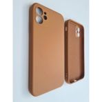 Pirok Store İphone 11 İle Uyumlu Köşeli Kalıp ( 12 GÖRÜNÜMLÜ) Logosuz Lansman İçi Kadife Esnek Silikon Kılıf - Kahverengi