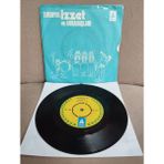 Plakperest Tek Bıyık Izzet – Yanlarım Ağrıyor / Fasulye - 1970 Türkiye Basım 45 Lik Plak