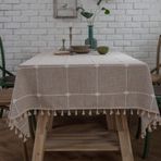 Plancholo Pamuk Keten Masa Örtüsü Dikiş Püskül Masa Örtüsü Kırışıksız Çiftlik Evi Mutfak Yemek Partisi için Masa Örtüsü (Kare, 107 x 110 cm, Kahve Ekose)