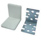 Plastik Kapaklı Metal Gönye Beyaz 35x40x40 (4 Adet )
