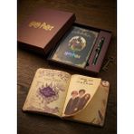 Plastora Home Harry Potter Özel Kutulu Defter ve Kalem Set Harry Potter Tasarımlı Günlük Mavi Kalem - Yeşil Kalem