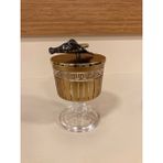Plus Home Şekerlik Kesme Cam Pirinç Kapak Gala Çiçeği Detaylı Altın Yükseklik 12 cm Çapı 9 cm