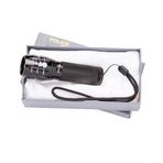 Police PC-C30 Cree El Feneri