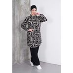 Polologin Butik Beyaz Labirent Çizgili Tunik ve Siyah Pantolon Takım