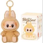 Pop Mart Sıcak Anime Figürü Labubu Şanslı Çanta Bir Koltuk Serisi Kolye Akın Modeli Oyuncak Kawaii Canavar Kopya Anahtarlık Doğum Günü Hediyesi Renk: LV2-941-YANBABA (Yurt Dışından) - Renkli