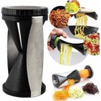 Pratik Spiral Sebze Doğrayıcı ile Jülyen Kesim Kolaylığı - Altın