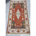 Prestij Halı Vintage Antik Klasik Salon Halısı, 80x150 cm, Kırmızı-Beyaz, Makinede Yıkanabilir, Kaymaz Tabanlı