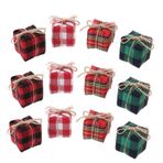 PRETYZOOM 12 Adet Kutu Dollhouse Mini Noel İskoç Pamuk Ve Keten Çantası Kolye Tatil Partisi Dekorasyon Aksesuarları Kutuları Sunar Noel Süsü Oyuncak Bebek Evi Küçük Model Bez