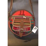 PUJİVA Etnik Tarz Kilim, Desenli, Fermuarlı, Tokalı,Üç Cepli, Orta Boy, Yuvarlak Omuz Çanta