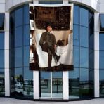 Punto Dizayn Atatürk Odasında Çalışırken Poster Bayrak Raşel Kumal 4x6 Metre ATA57