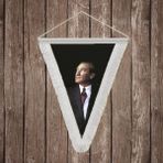 Punto Dizayn Istikbal Göklerdedir Atatürk Portresi Beyaz Saçaklı Üçgen Flama Bayrak Hatıra Flama ATA10