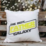 Qoeuyl Boutique Best Father In The Galaxy Babalar Günü Baskılı Elyaf Dolgulu Hediyelik Yastık - 28 x 28 cm - Beyaz