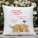 Qoeuyl Boutique Her Şeye Sinir Oluyorum Baskılı Komik Eğlenceli Hediyelik Elyaf Dolgulu Saten Dekoratif Yastık - 39 x 39 cm - Beyaz