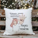 Qoeuyl Boutique Ilk Kahvesini Içememişse Konuşmak Yasaktır Baskılı Komik Hediyelik Elyaf Saten Dekoratif Yastık - 28 x 28 cm - Beyaz