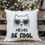 Qoeuyl Boutique Meow Be Cool Sevimli Baskılı Elyaf Dolgulu Hediyelik Yastık - 28 x 28 cm - Beyaz
