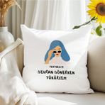 Qoeuyl Boutique Yutmadım Devran Dönerken Baskılı Motivasyon Hediyelik Elyaf Saten Dekoratif Yastık - 28 x 28 cm - Beyaz