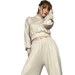 Quincey Bej Crop Düşük Omuz Bluz/Sweatshirt, 52, BDM2819, Açik Bej, kadın