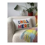 RahanDesign Chill Here İşlemeli Dekoratif Punch Kırlent Kılıfı - 30x50cm - Dekoratif Punch Kırlent Kılıfı