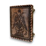 RAQI CRAFTS birinci sınıf el yapımı deri günlük - Kabartmalı Baphomet Mührü, Şeytani Gölgeler Kitabı tasarımı, Büyüler, seyahat günlüğü veya vintage tarzı hediye için mükemmel, 20,3 x 15,24 cm