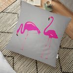 RealHomes Gri Zemin Flamingo Desenli Dijital 70x70 cm Yer Minderi