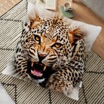 RealHomes Leopar Resimli Dijital Baskılı Dekoratif 70x70 cm Yer Minderi