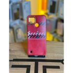 Realme C21 Uyumlu Piksel Desenli Ve Deri Detaylı Premium Stil Kılıf