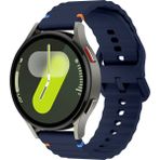 Redmud Teknoloji Honor Magic Watch 2 42 mm Ile Uyumlu (20 Mm) Dalgalı Dikiş Detaylı Silikon Saat Kordonu - Lacivert