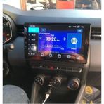 Renault Clıo 5 (2020-2025 Yıl) 4 GB RAM +64 GB Dahili Hafıza Android Sürüm 13 Multimedya Kablosuz Carplay Navigasyon 9 Inç Ekran Çerçeveli ve arka görüş kameralı