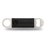 Rico Industries NBA Brooklyn Nets Siyah Lazer Oyma Çubuk Bıçak Suni Deri Lazer Oyma Bar Bıçak - Oyun Günü için Harika İçecek Aksesuarı