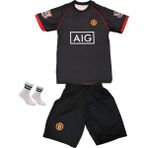 Ronaldo Siyah Retro 2008 Sezony Manchester United Deplasman 3'lü Çoçuk Futbol Forma Seti(Forma,şort ve Çorap) - 7 - 8 Yaş