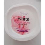 Rose White Gül Kremi 125 ml Aloe Vera ve E Vitamini İçeren Nemlendirici Özellikte