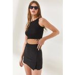 rşnmoda Kadın Siyah çizgili Likralı Mini Yırtmaçlı Şort Etek