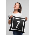 RugViva 43 x 43 cm Siyah Tay Tüyü Döşemelik Premium Kumaş Dekoratif Çift Taraflı Z Harfli Yastık Kılıfı KRL620 - Beyaz