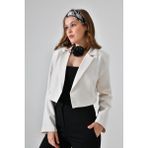 Saade Ekru Kruvaze Crop Blazer Ceket Kadın Rahat ve Yumuşak Polyester Malzeme ile Şık Tasarım - 44