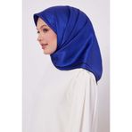 Saks Benek Desen Monogram İpek Eşarp