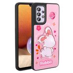 Samsung Galaxy A32 4G İle Uyumlu Kılıf Parlayan Kabartmalı İkonik Figürlü Amas Silikon Kapak 31207 Pembe